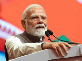 पीएम मोदी जापान के प्रधानमंत्री शिगेरु इशिबा के साथ वार्षिक शिखर सम्मेलन में।