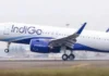 IndiGo को 5% उड़ानें कम करने का आदेश: देशभर में यात्रियों की बढ़ी परेशानी