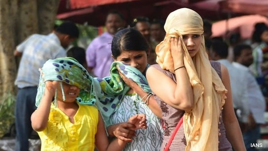 You said भीषण गर्मी की आहट: IMD ने गुजरात और मध्य भारत के लिए जारी किया 'हीटवेव' अलर्ट You said भीषण गर्मी की आहट: IMD ने गुजरात और मध्य भारत के लिए जारी किया 'हीटवेव' अलर्ट