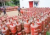 LPG संकट पर सरकार की सफाई: "सप्लाई में कोई कमी नहीं, अफवाहों से बचें"