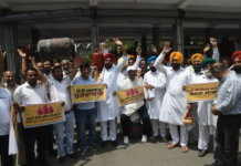 LPG Price Hike Protests: Commercial LPG cylinder ki badhti kimton par Punjab mein bawaal; Hotel Association ne Kendra ko di chetawani.